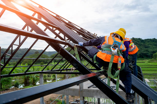 Best Residential Roofing Contractor  in Everett, PA